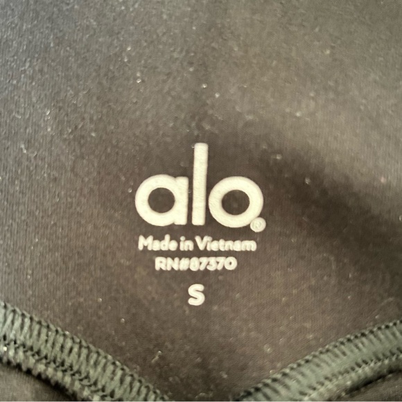 ALO Lounge Leggings - Picture 2 of 5